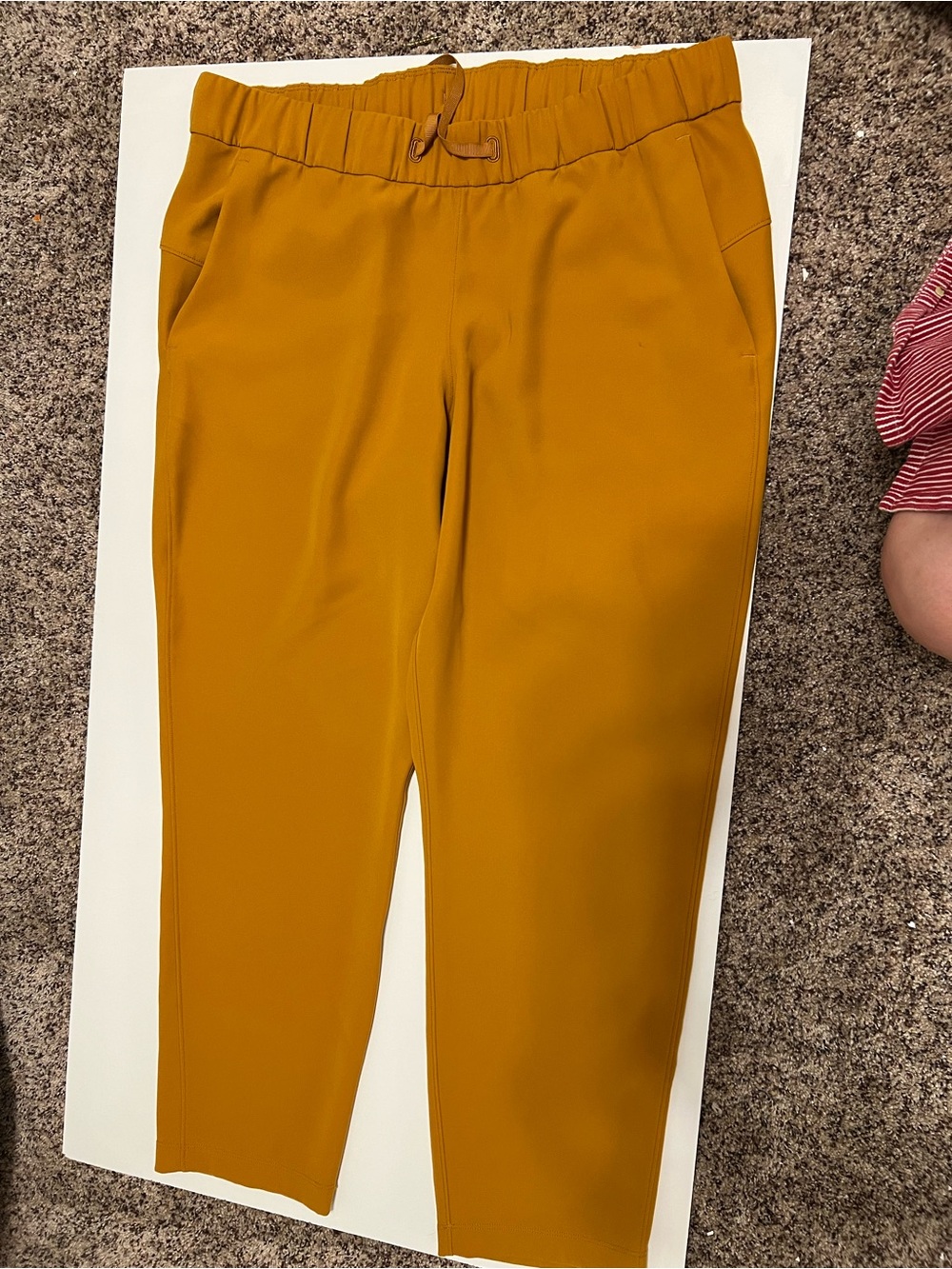 Lululemon Mustard Yellow keep moving 7/8 pant